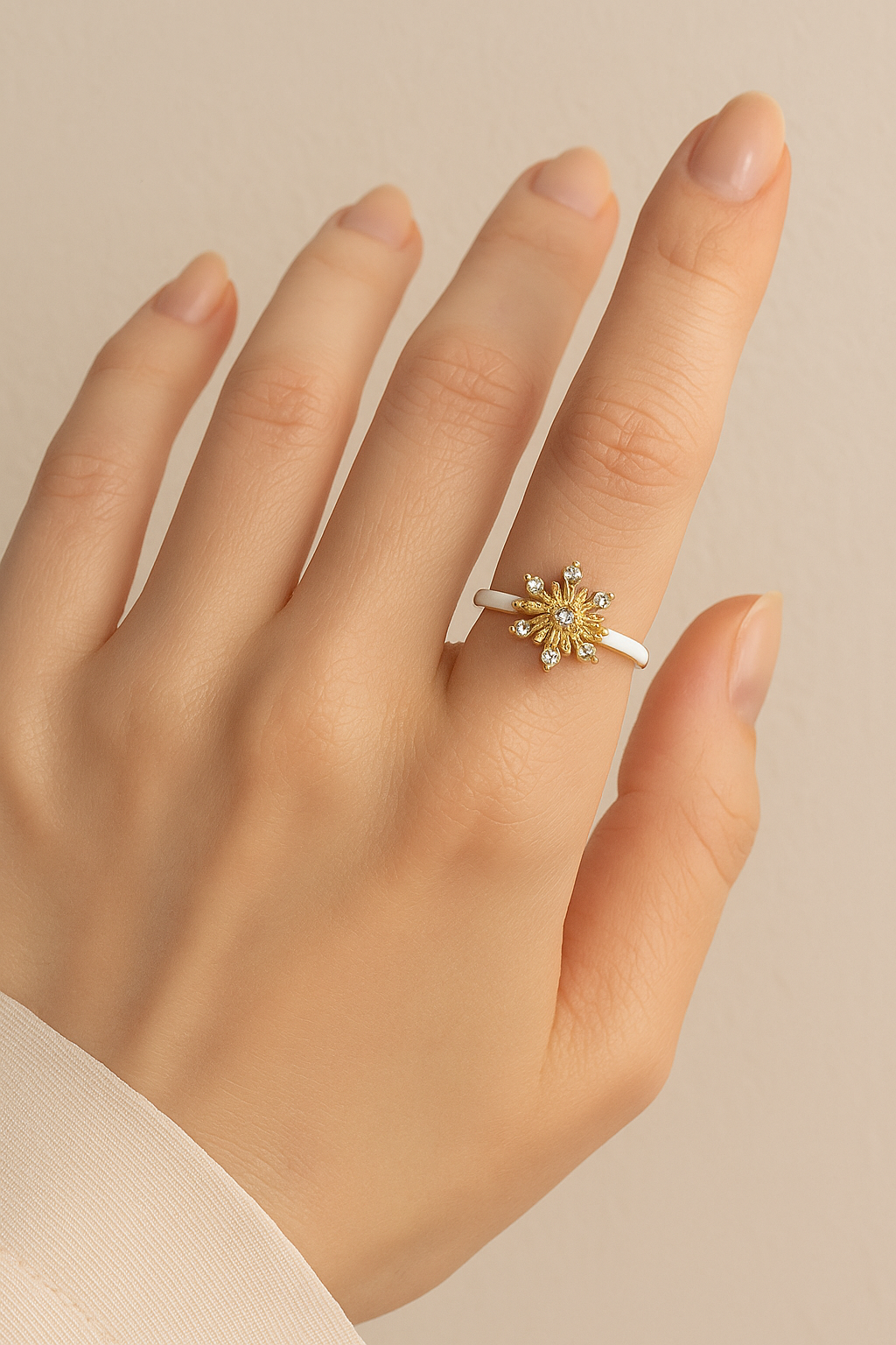 Snowflake Ring